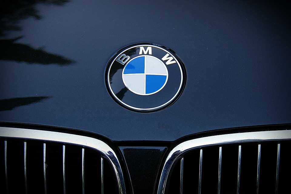 Как BMW E46 с 3.2 милиона продажби стана икона между 1998 и 2006 г.
